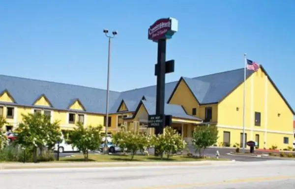 Country Hearth Inn-Union City 10